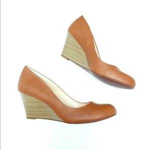 NWT Jessica Simpson Round Toe Tan Wedges